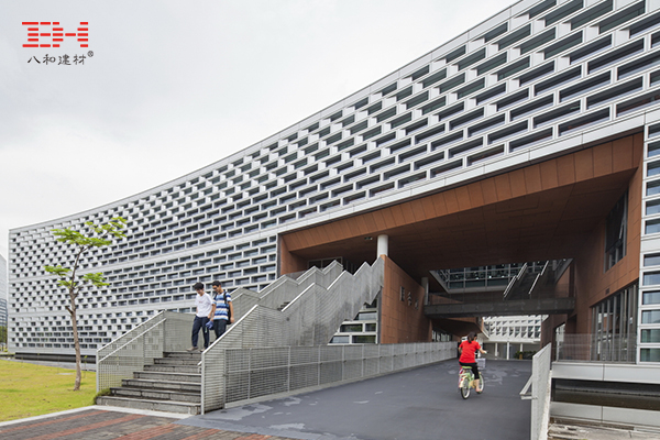 案例欣賞：南方科技大學(xué)圖書(shū)館建筑的外觀與材質(zhì)